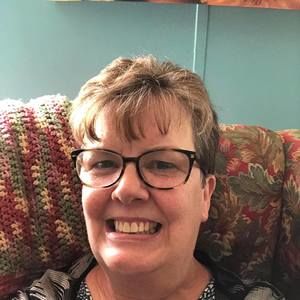 Meet your Posher, Debbie